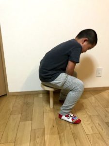 座るところ